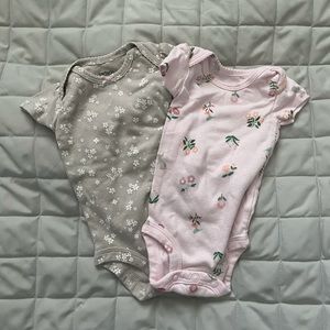 Carter’s NB Body Suits